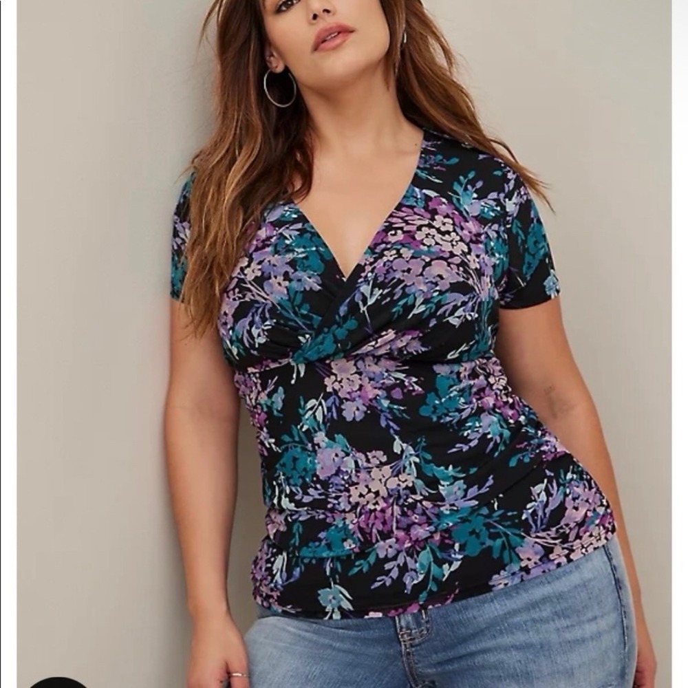 torrid Black Floral Wrap-Front Short Sleeve Tunic - Teal & Lavender